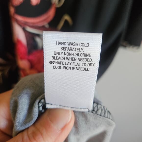 Roz & Ali Black Pink Floral Bell Sleeve Dress Women’s 18 Sheath Fit - Picture 6 of 13